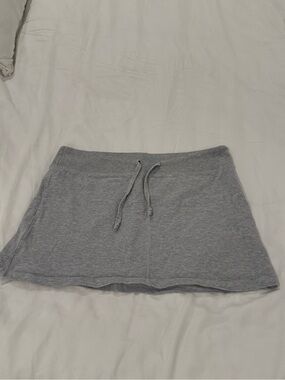Brandy Melville Gray Skirt